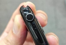 苹果亮光黑手机（以苹果亮光黑为主题的手机，给你带来独特体验）