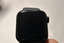 第一代iWatch（引领智能穿戴设备新时代的突破性产品）